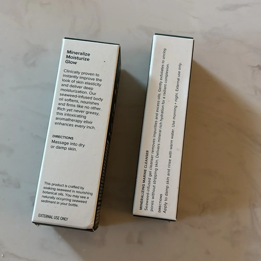 OSea Undaria Algae Body Oil and Ocean Cleanser Set